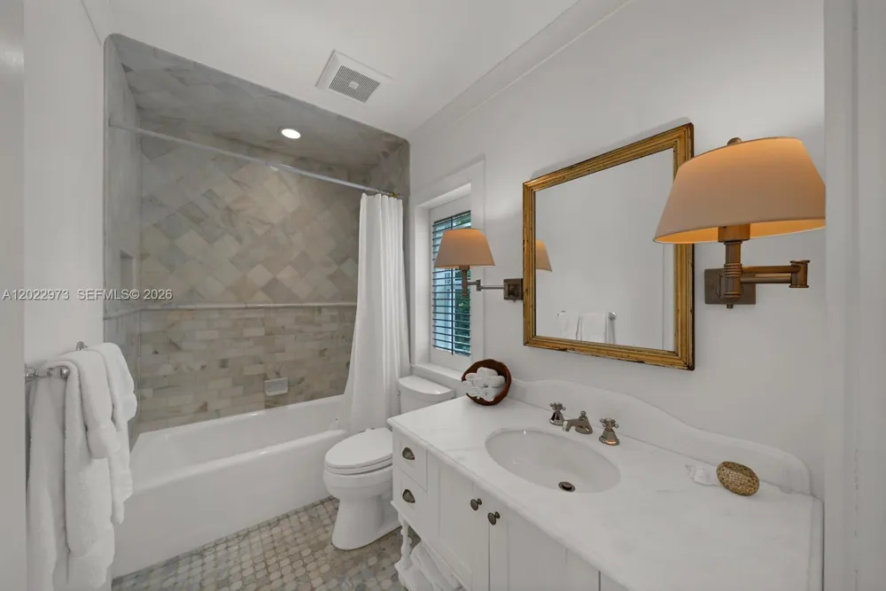 82768 Overseas Highway Islamorada, FL 33036