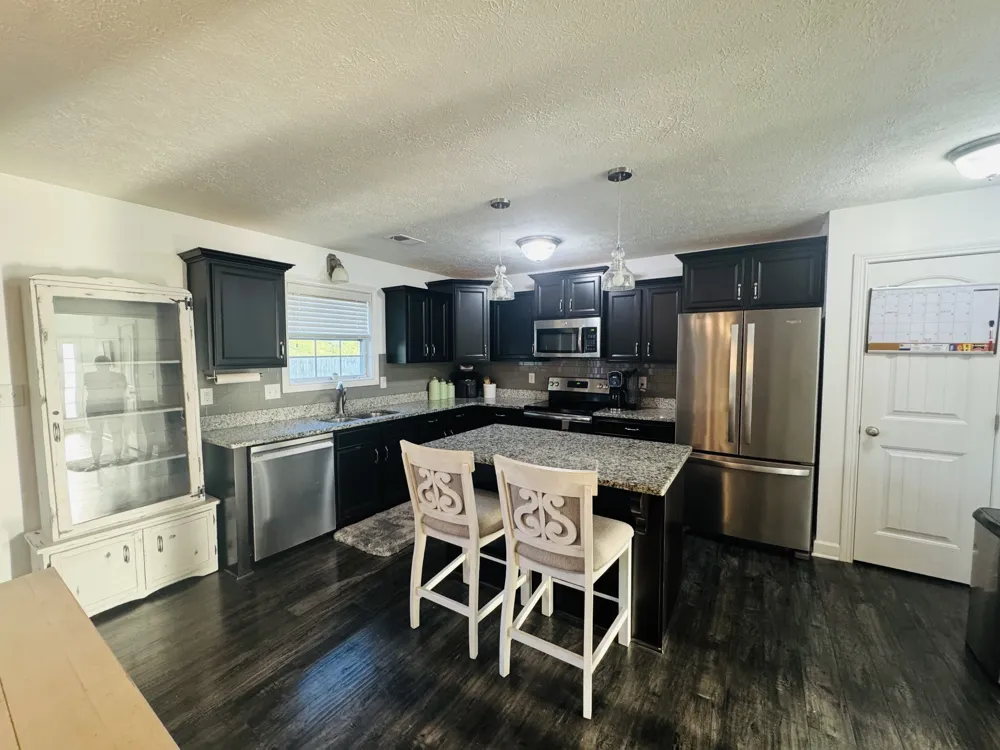 3735 Windmill Dr Clarksville, TN 37040