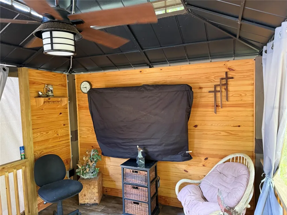 2853 NE 104TH TERRACE Silver Springs, FL 34488