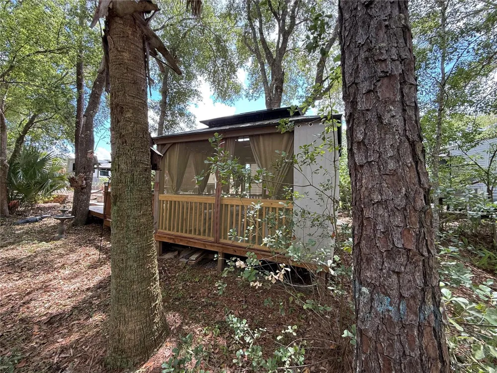 2853 NE 104TH TERRACE Silver Springs, FL 34488
