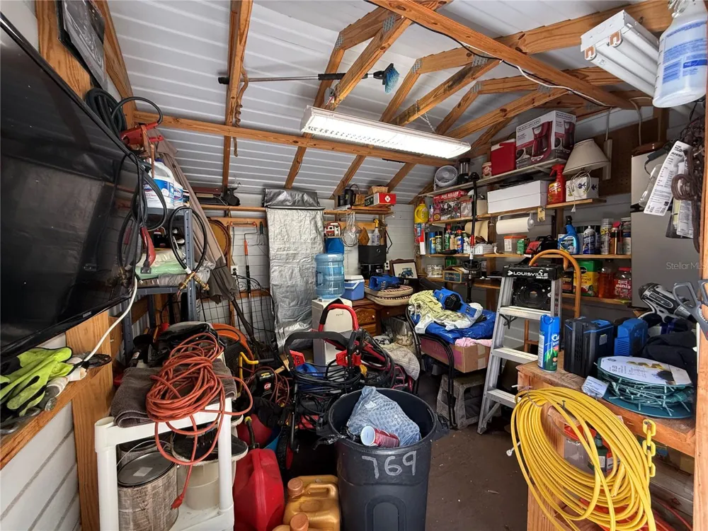 2853 NE 104TH TERRACE Silver Springs, FL 34488