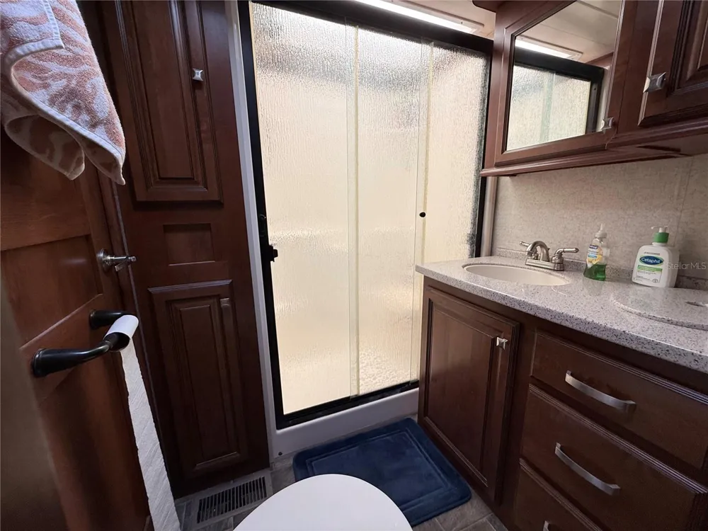 2853 NE 104TH TERRACE Silver Springs, FL 34488