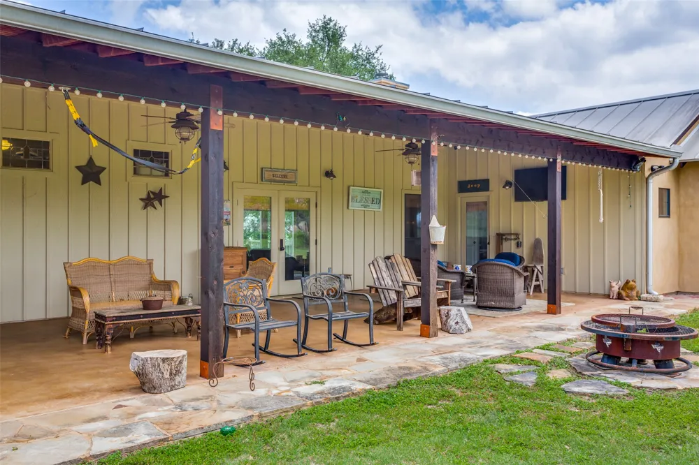 988 Kendall Jackson Comfort, TX 78013