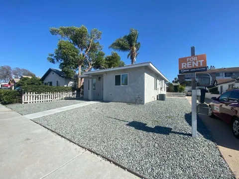 238 Alvarado St