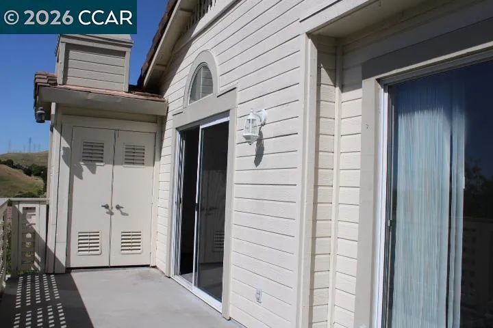 258 Napoli Ct Hercules, CA 94547