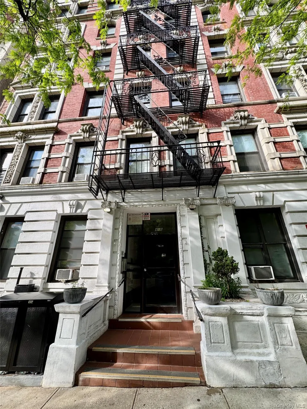 4-6 West 105th st ##5b New York (Manhattan), NY 10025