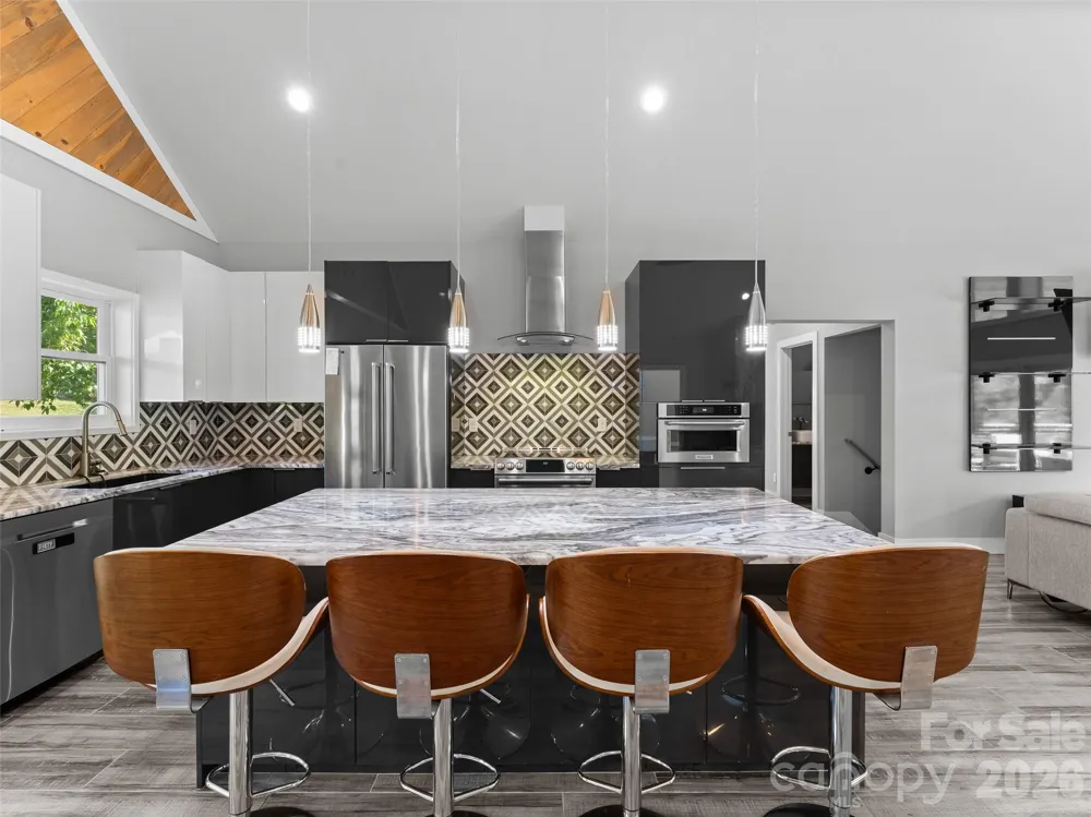 123 Israel Road Candler, NC 28715