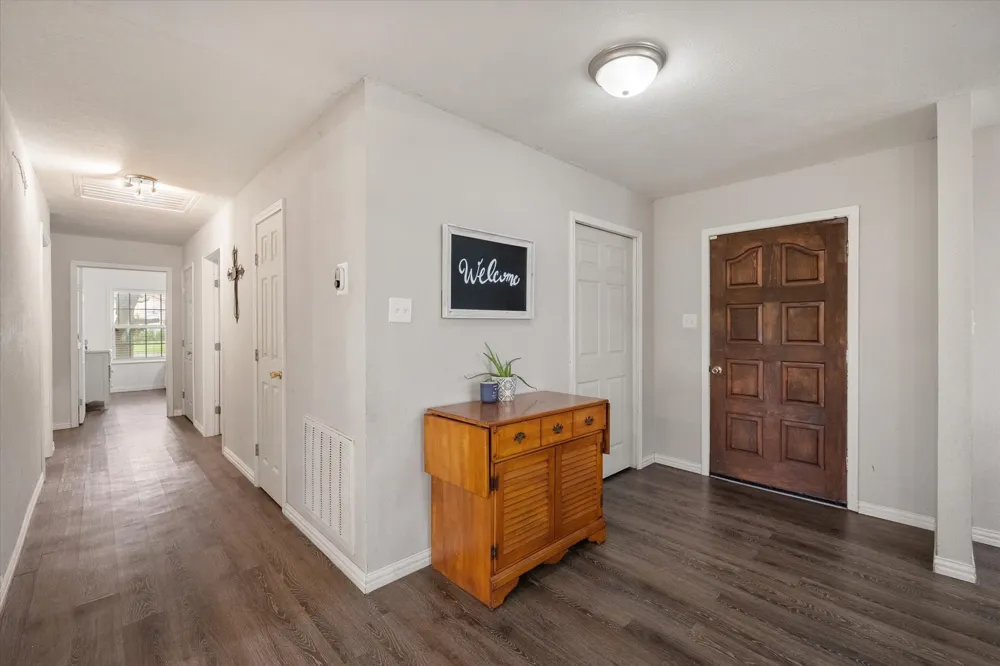 951 Faircrest Drive Fairfield, TX 75840