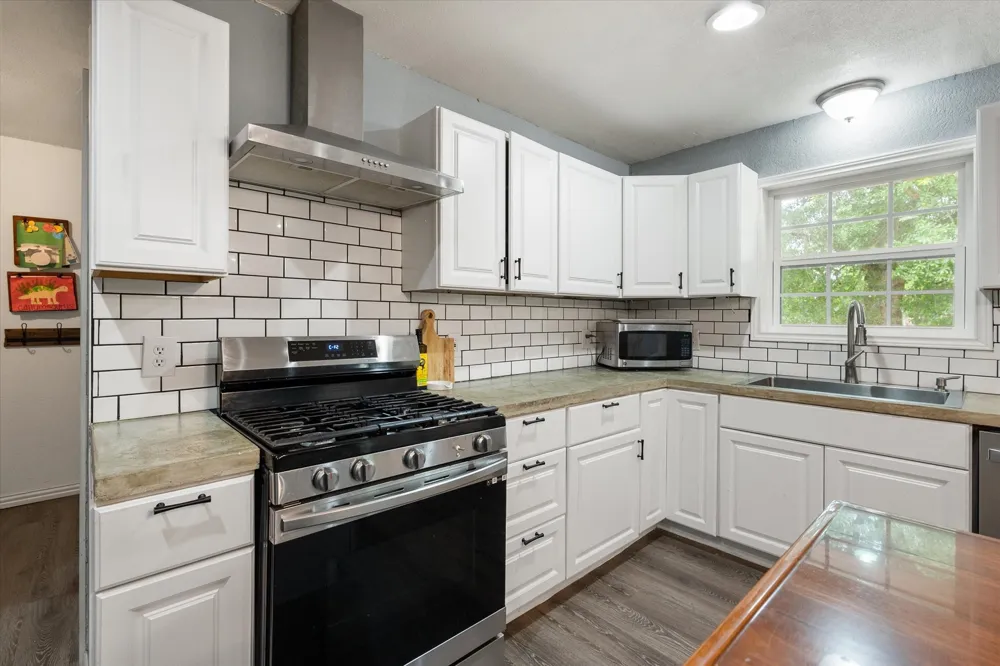951 Faircrest Drive Fairfield, TX 75840