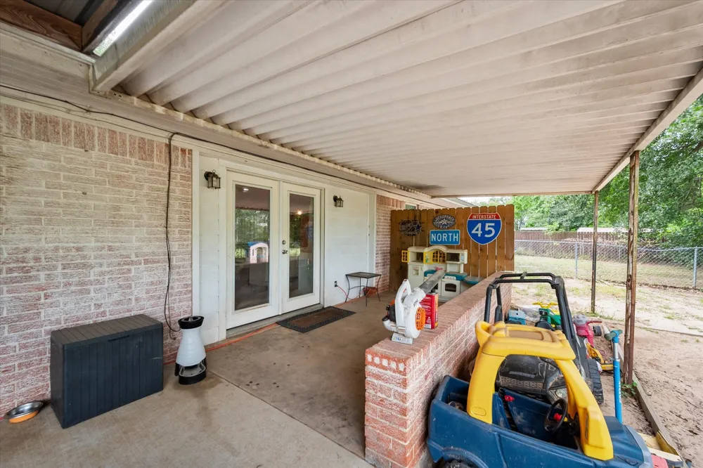 951 Faircrest Drive Fairfield, TX 75840