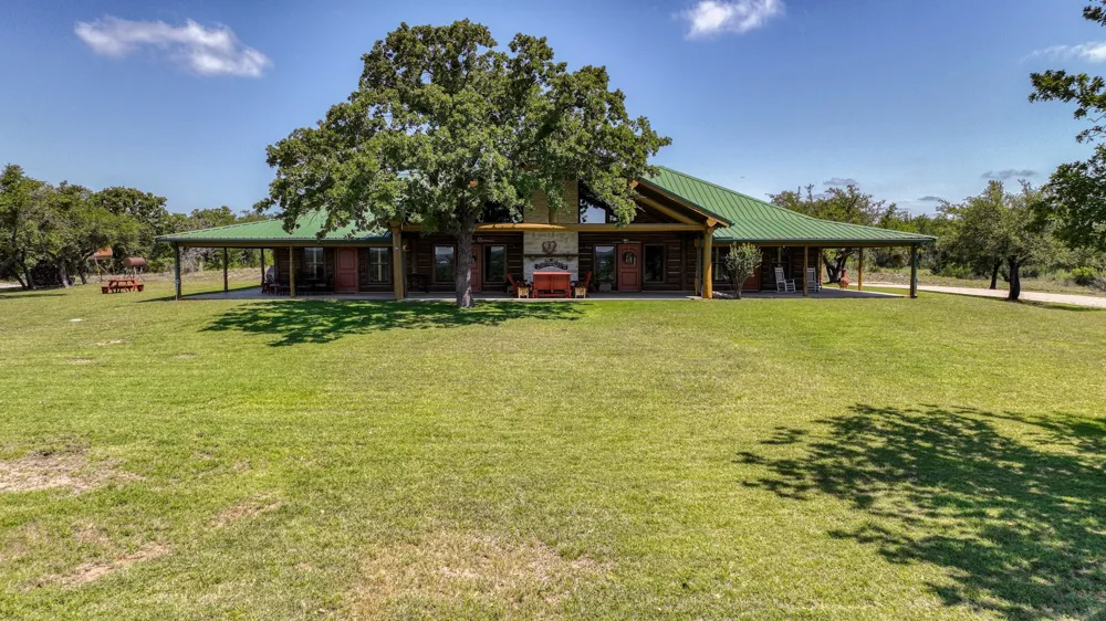 1436 County Road 216 Iredell, TX 76649