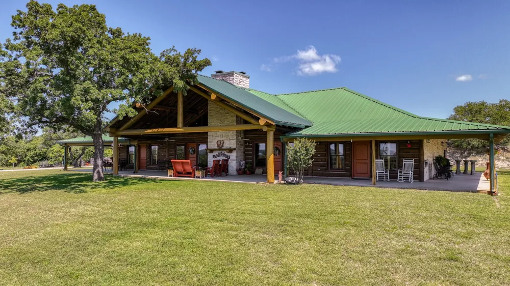 1436 County Road 216 Iredell, TX 76649