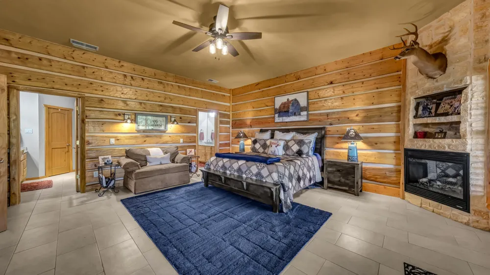 1436 County Road 216 Iredell, TX 76649