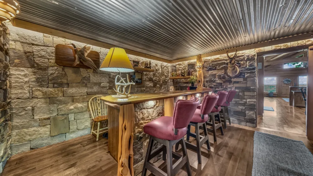 1436 County Road 216 Iredell, TX 76649