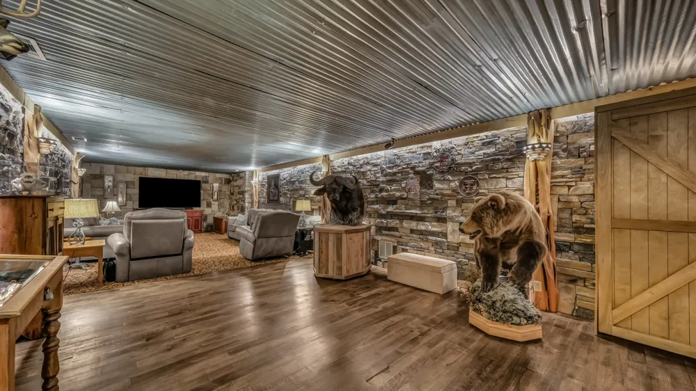 1436 County Road 216 Iredell, TX 76649