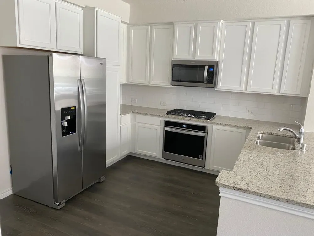 2402 Siskiyou Street Lewisville, TX 75056