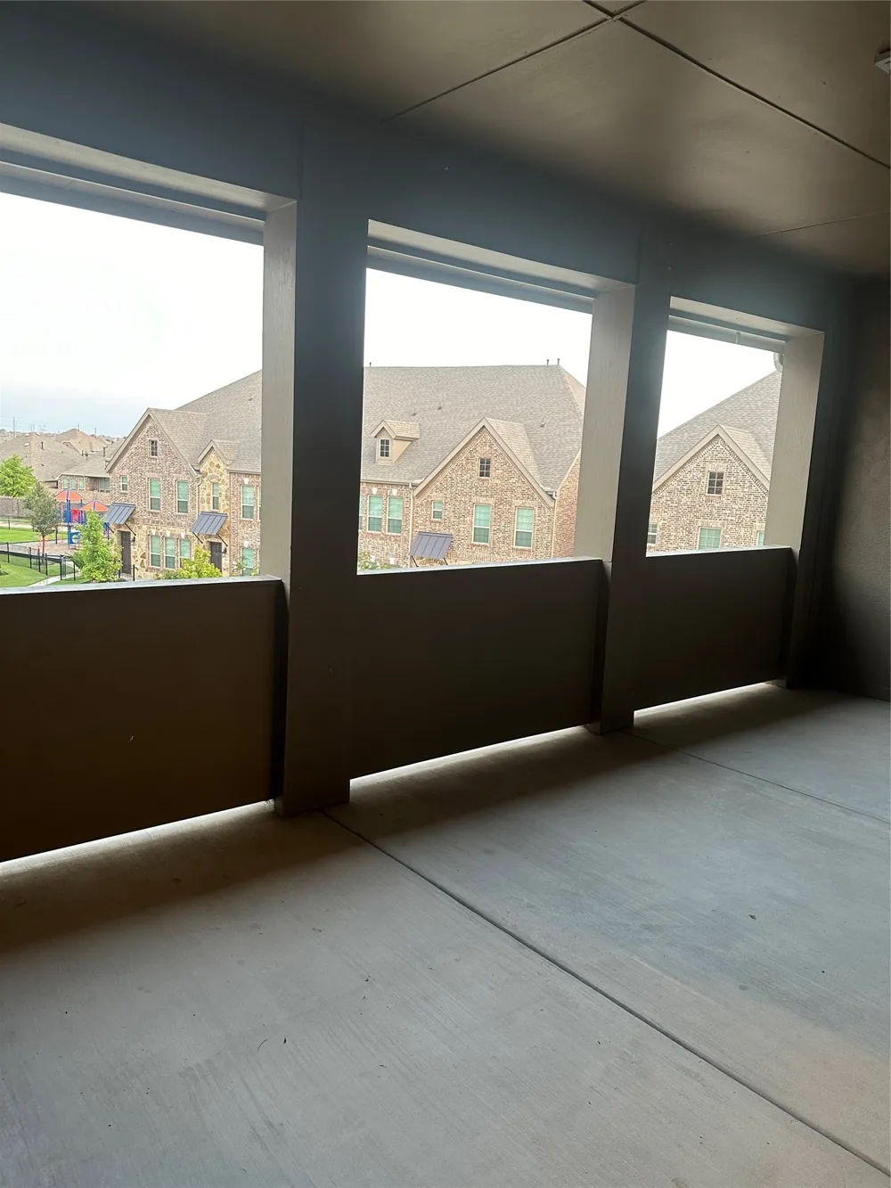 2402 Siskiyou Street Lewisville, TX 75056