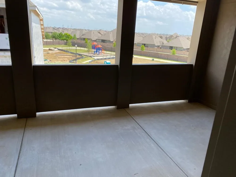 2402 Siskiyou Street Lewisville, TX 75056