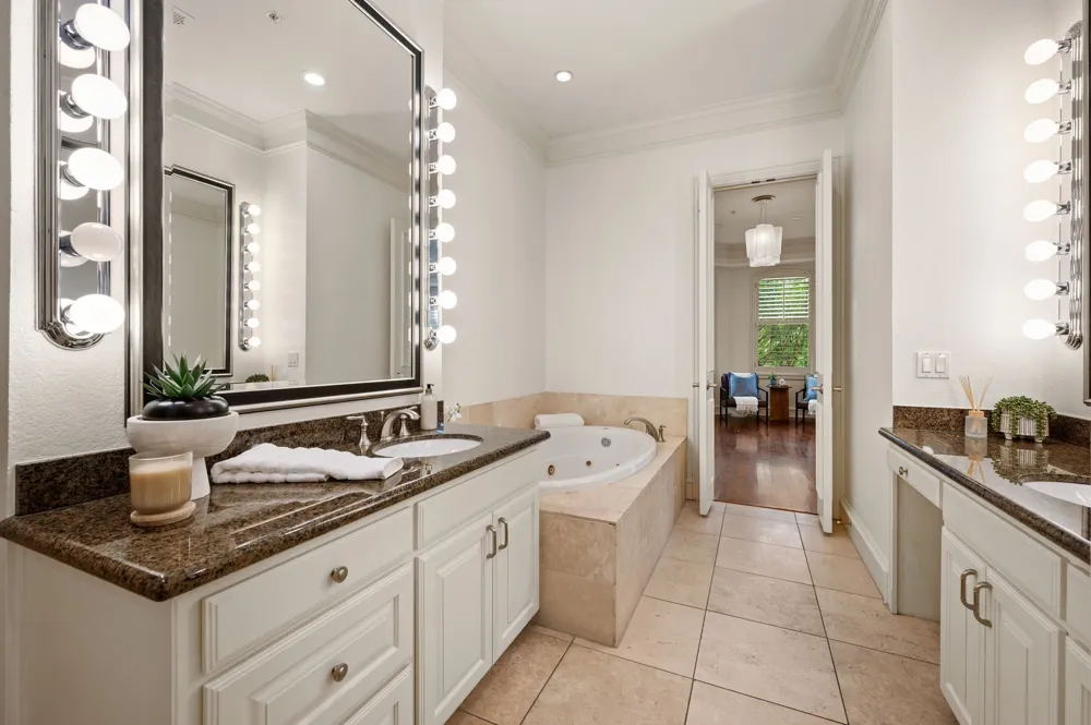 1508 Main Street Southlake, TX 76092