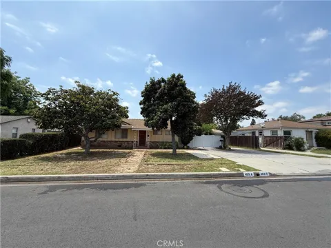 4831 Fiesta Ave #A
