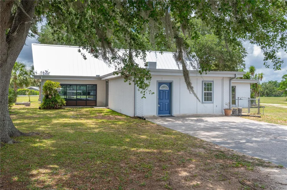 1325 THORNBURG ROAD Babson Park, FL 33827