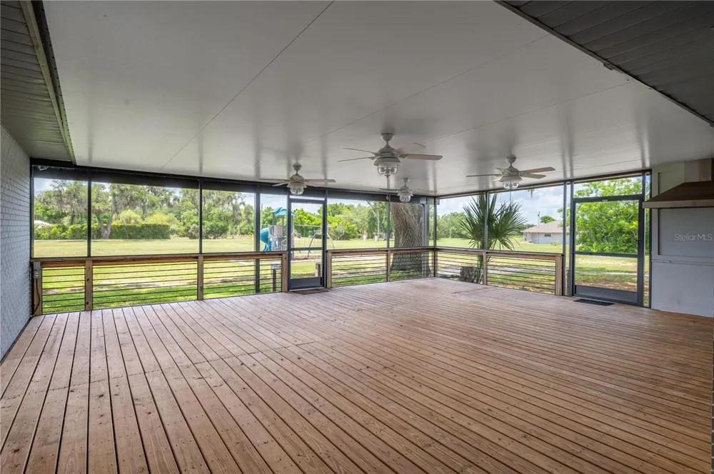 1325 THORNBURG ROAD Babson Park, FL 33827