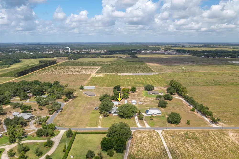 1325 THORNBURG ROAD Babson Park, FL 33827