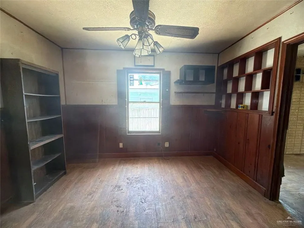 430 Canterbury Drive Corpus Christi, TX 78412