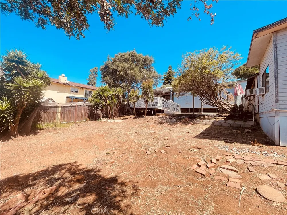 519 Mason Vista, CA 92084