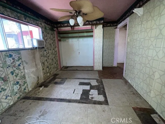 519 Mason Vista, CA 92084