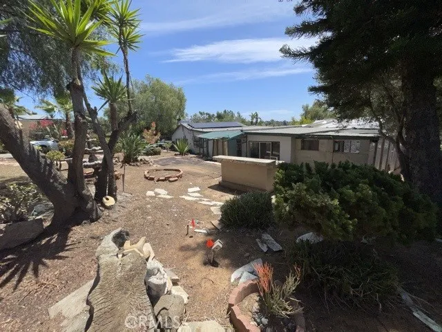 519 Mason Vista, CA 92084