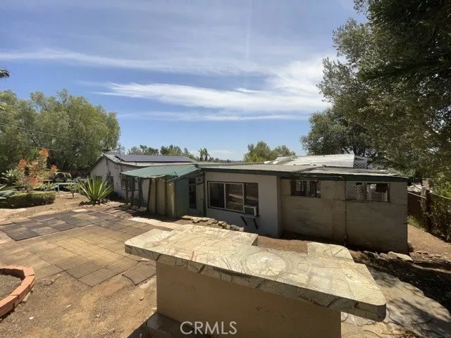 519 Mason Vista, CA 92084