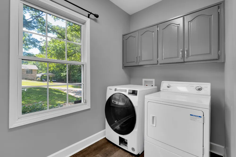301 McKinney St Estill Springs, TN 37330