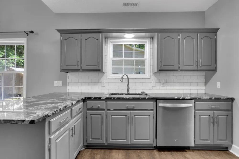 301 McKinney St Estill Springs, TN 37330