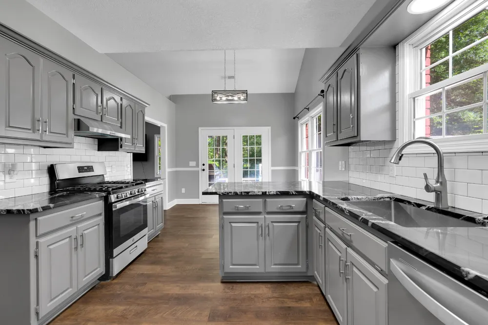 301 McKinney St Estill Springs, TN 37330