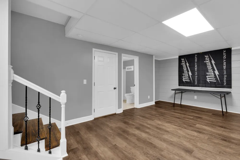 301 McKinney St Estill Springs, TN 37330