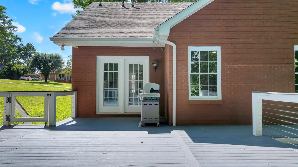 301 McKinney St Estill Springs, TN 37330