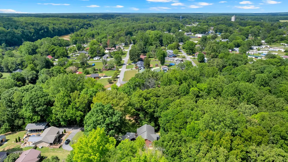 301 McKinney St Estill Springs, TN 37330