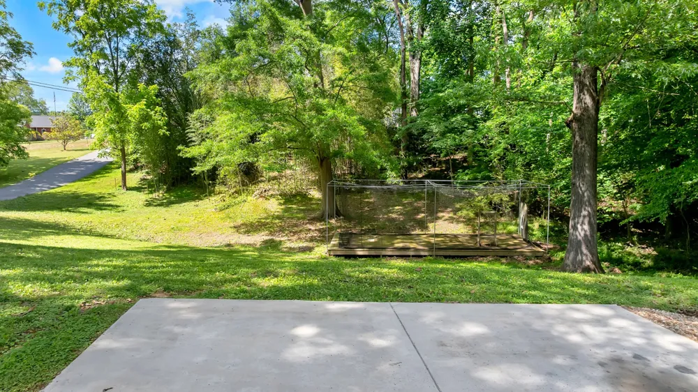 301 McKinney St Estill Springs, TN 37330