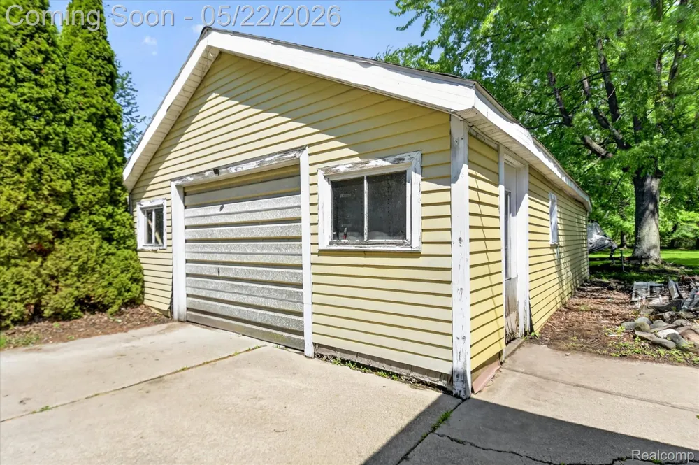 3660 Keewahdin Road Fort Gratiot Charter Township, MI 48059