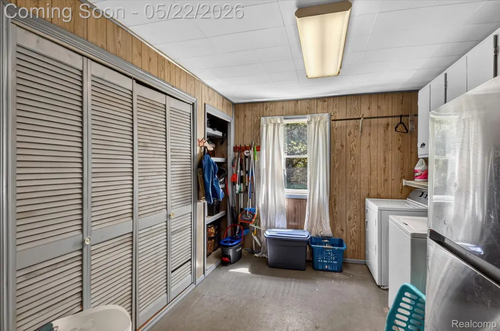 3660 Keewahdin Road Fort Gratiot Charter Township, MI 48059