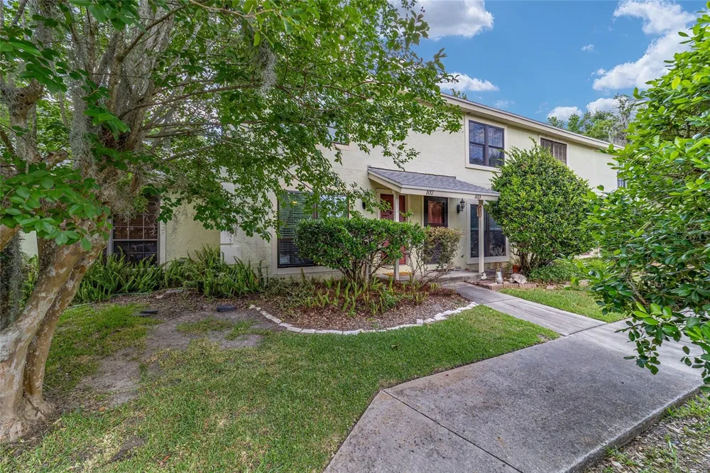 1701 SE 24TH ROAD #102 ocala, FL 34471