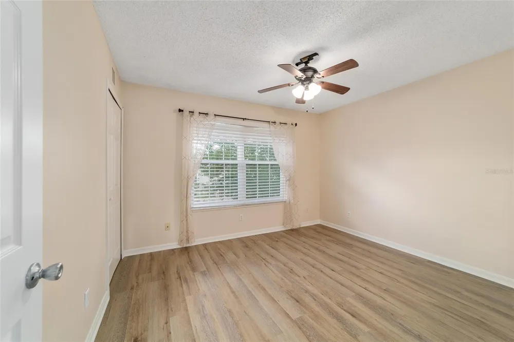 1701 SE 24TH ROAD #102 ocala, FL 34471