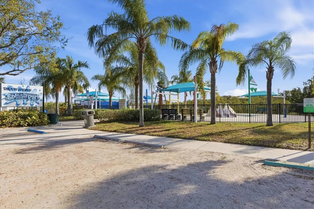 721 BAYSHORE DRIVE Tarpon Springs, FL 34689