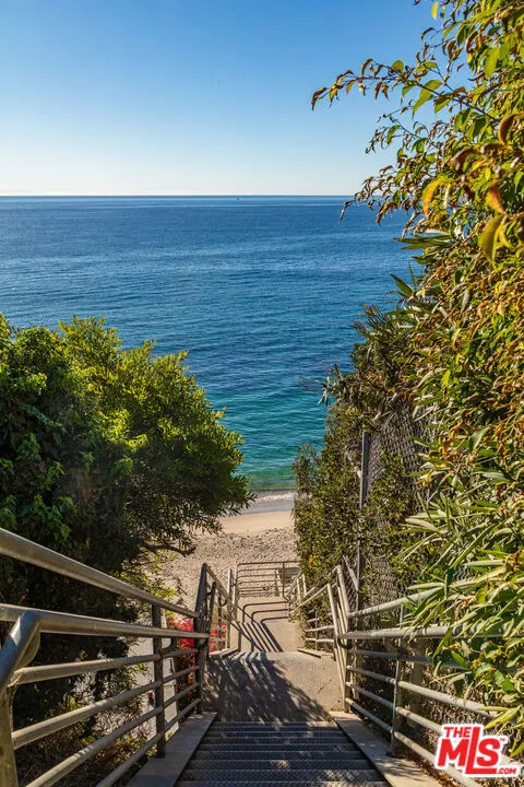 27428 Pacific Coast Highway Malibu, CA 90265