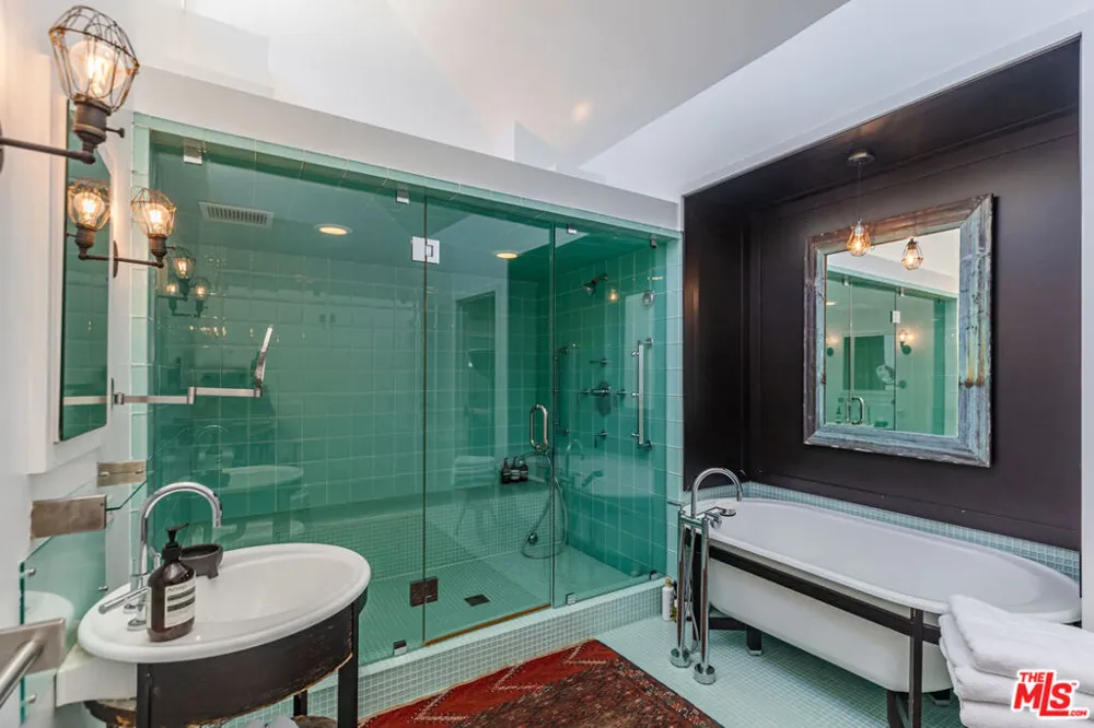 27428 Pacific Coast Highway Malibu, CA 90265
