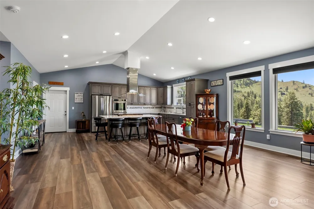 26 Corral Creek Drive Orondo, WA 98843
