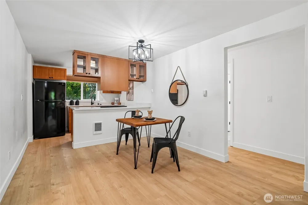 14210 NE 181st Place #M103 Woodinville, WA 98072