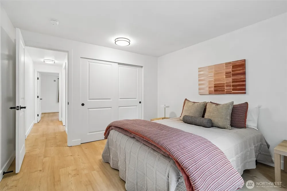 14210 NE 181st Place #M103 Woodinville, WA 98072