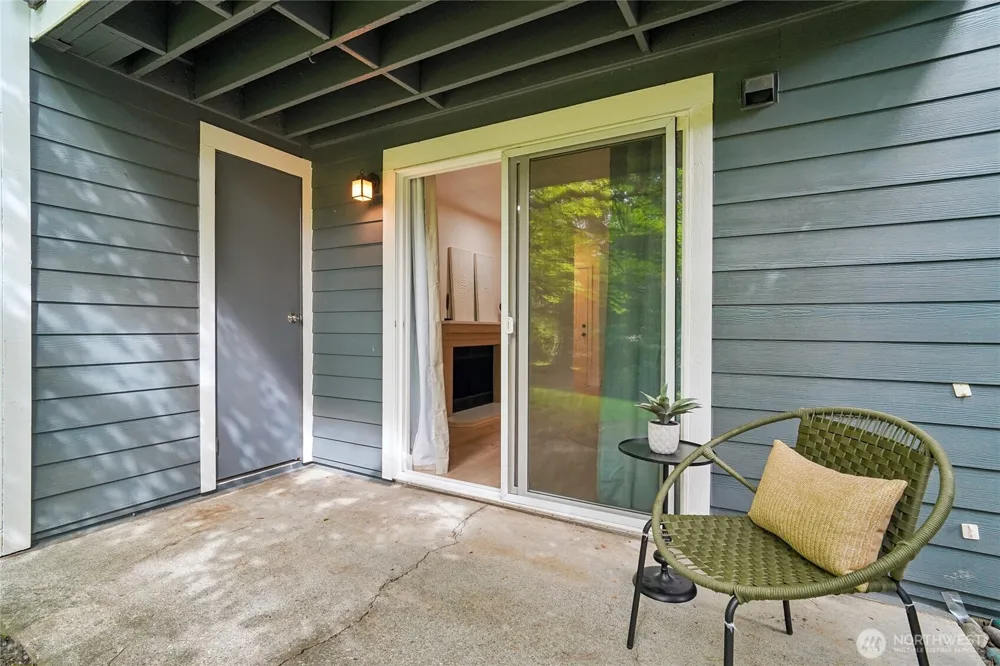 14210 NE 181st Place #M103 Woodinville, WA 98072